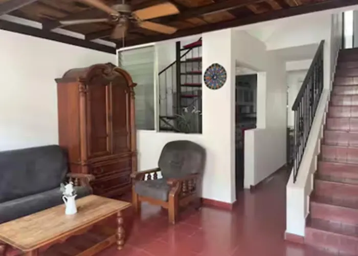Santa Barbara'S Santo Domingo'S Cozy Home